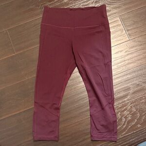 Lululemon Women’s Burgundy Leggings